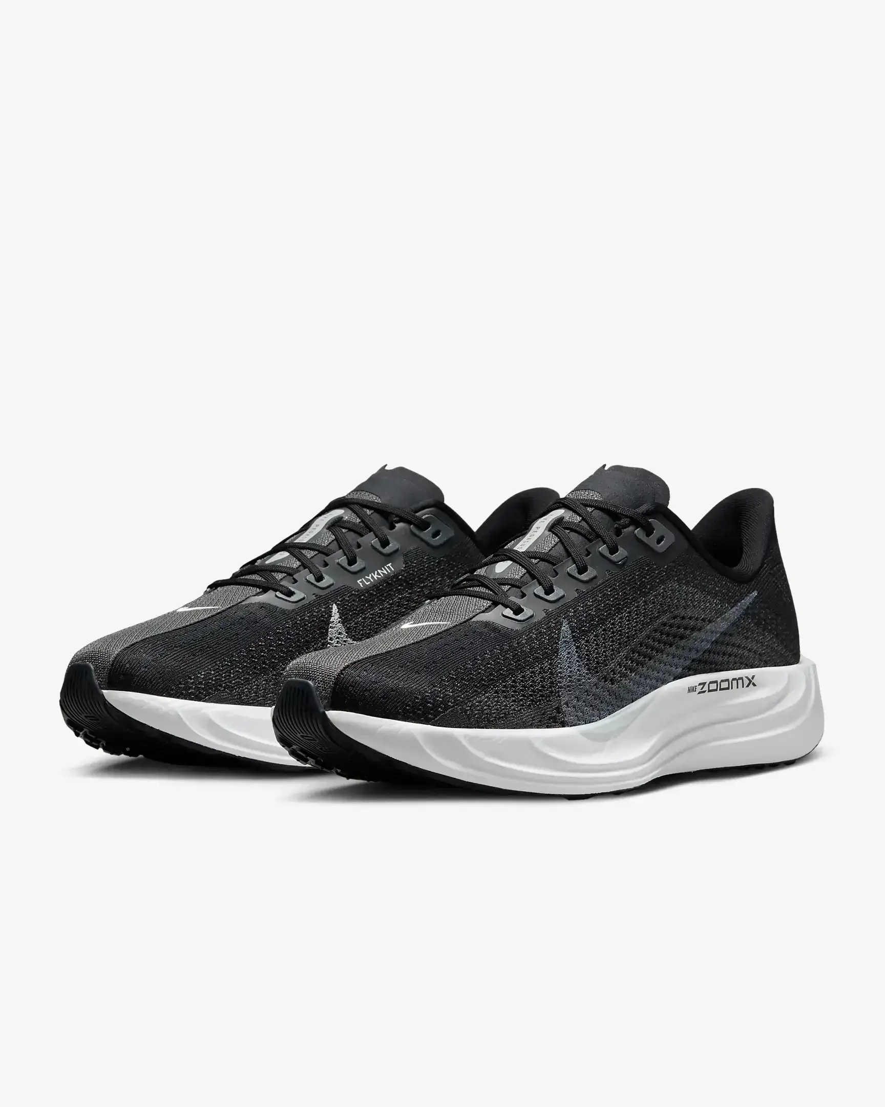 Pantofi de alergare Nike Pegasus Plus prețuri, test, recenzii